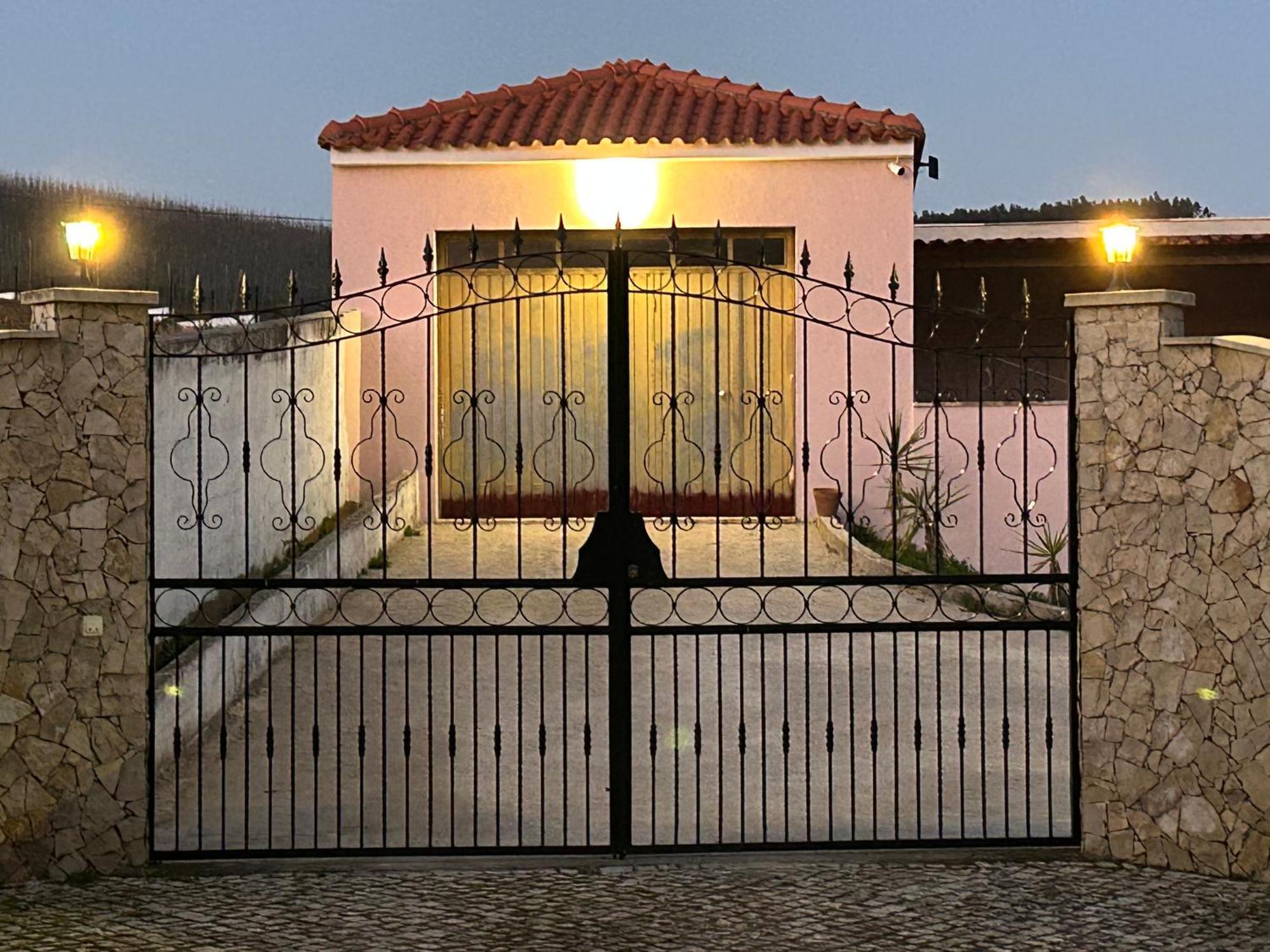 Mae Home Story Caldas Da Rainha Eksteriør billede